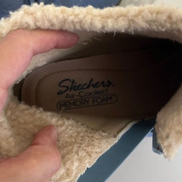 Skechers Women's Size 11 Blue Jumper Sweet Stud Suede Leather Faux Fur Booties - Picture 12 of 15